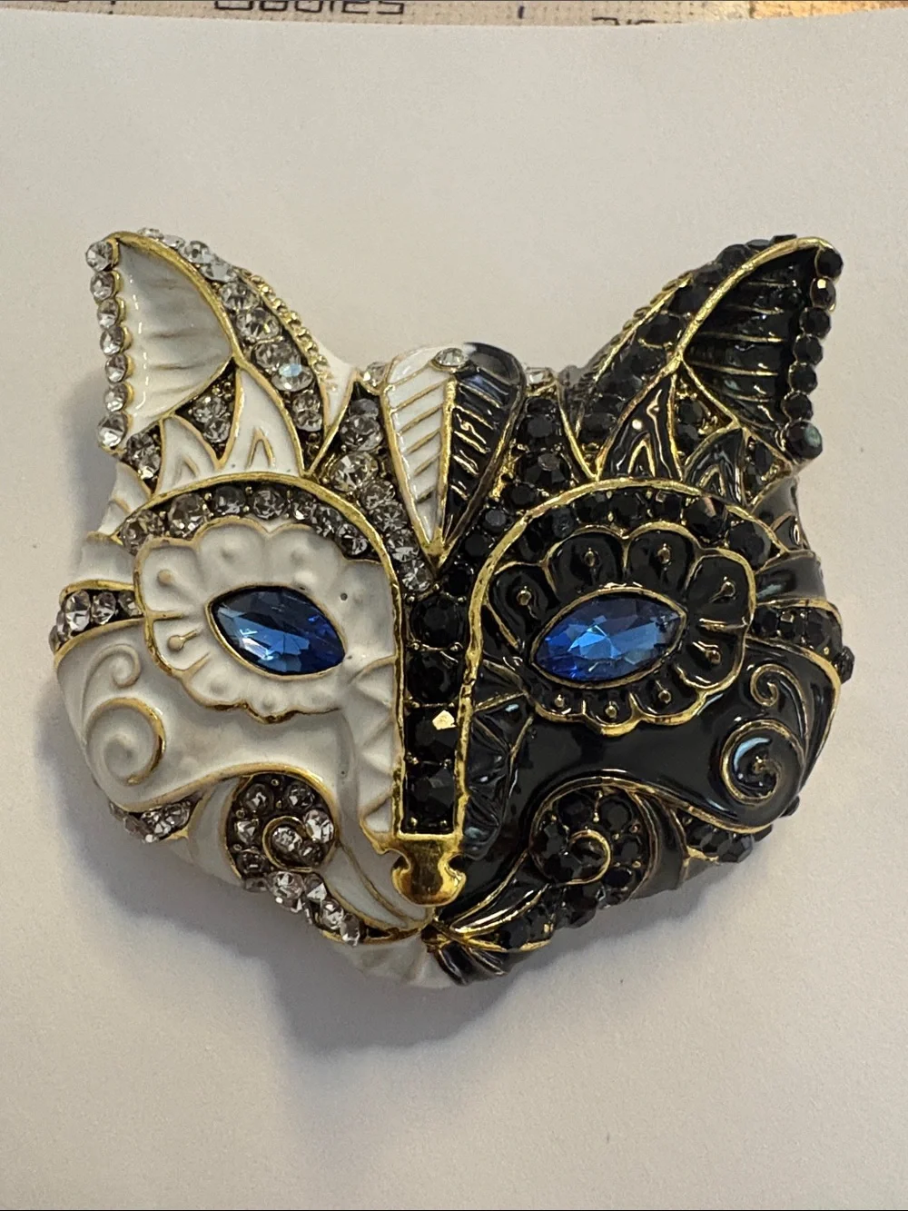 Two-Tone Black & White Cat Brooch with Blue rhinestone Eyes